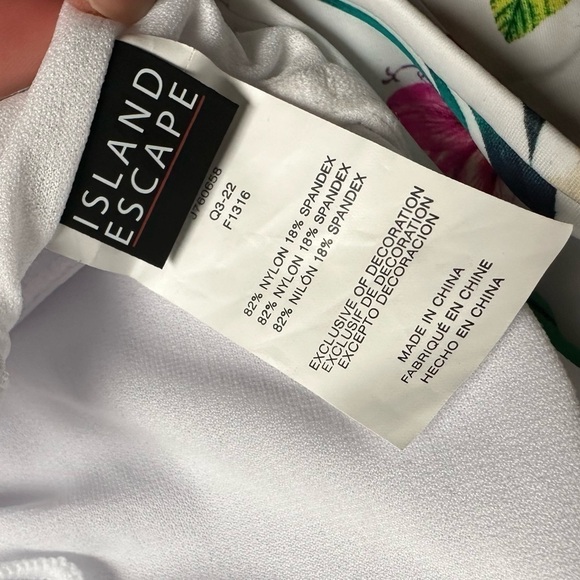 Island Escape Tankini Swimsuit Top Underwire Removable Pads Floral 8 Full Bust - Picture 4 of 13